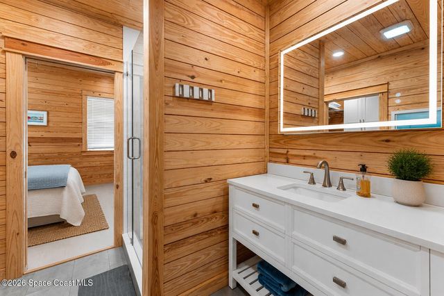 25 Vip Island B, Grant-valkaria, FL 32949