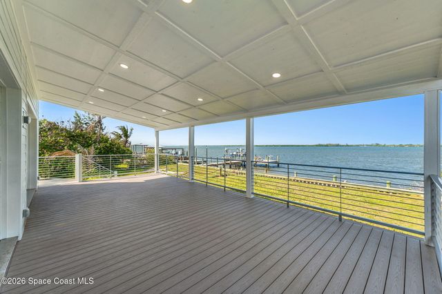 25 Vip Island B, Grant-valkaria, FL 32949