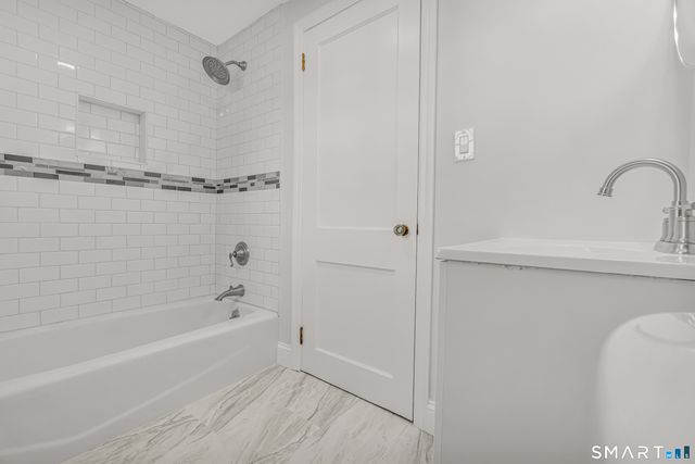 130 Greenfield Avenue, Stratford, CT 06614