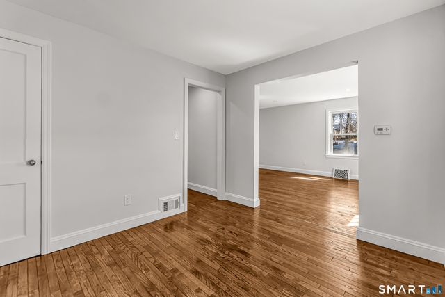 130 Greenfield Avenue, Stratford, CT 06614