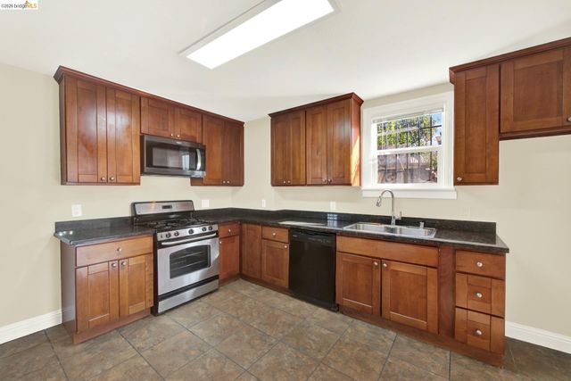 2681 79Th Ave, Oakland, CA 94605