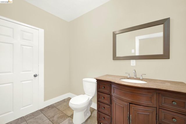 2681 79Th Ave, Oakland, CA 94605