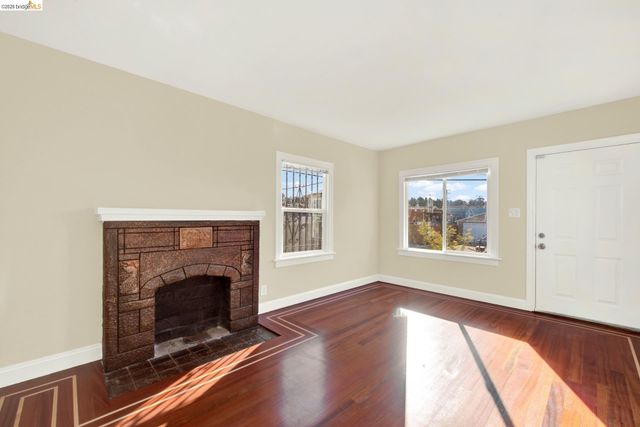 2681 79Th Ave, Oakland, CA 94605