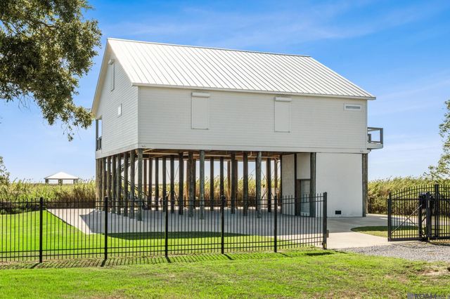 52620 Highway 90, Slidell, LA 70461