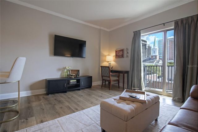 215 W COLLEGE AVENUE 511, Tallahassee, FL 32301