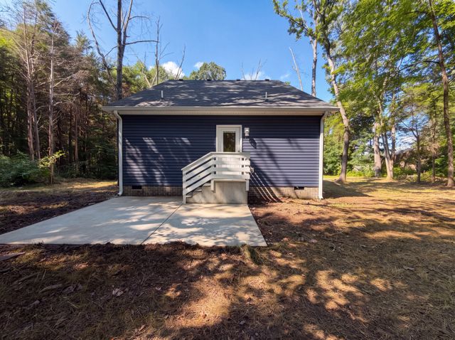 1023 Chris Dr, Portland, TN 37148