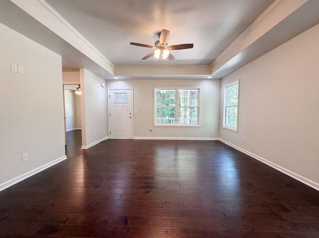 1023 Chris Dr, Portland, TN 37148
