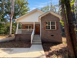 1023 Chris Dr, Portland, TN 37148