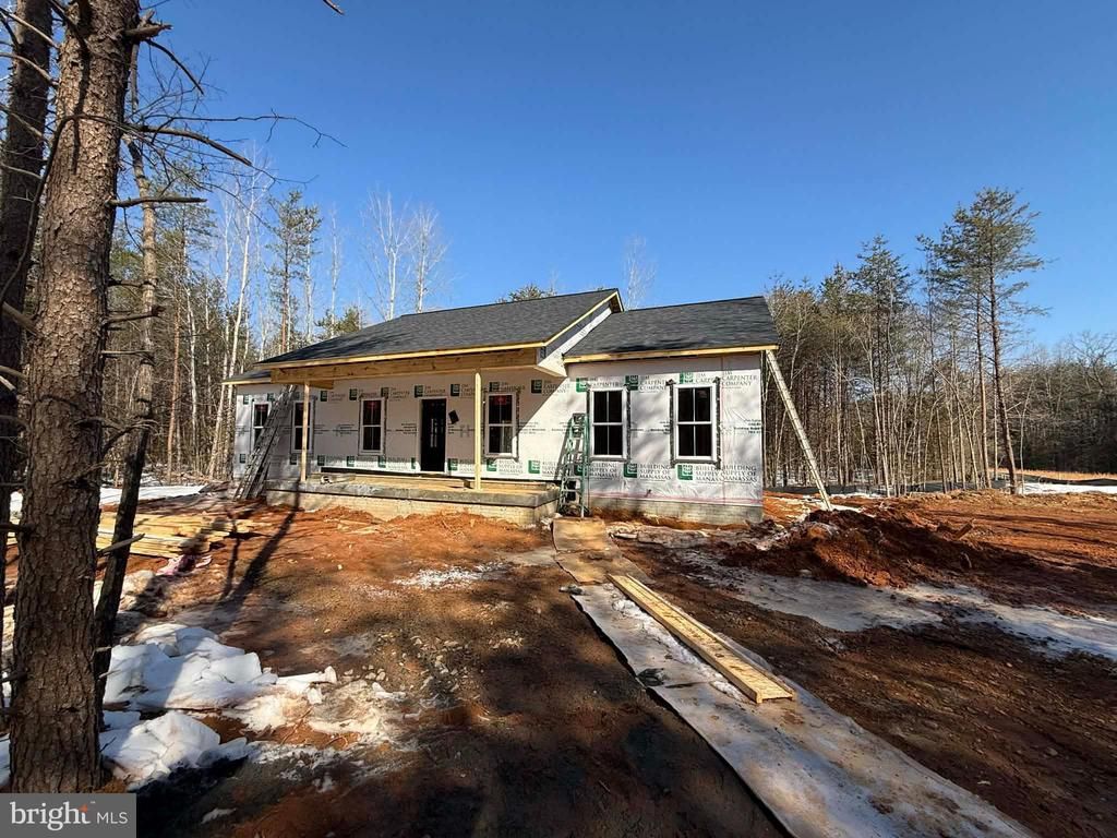 7129 CLOVER GREEN DR, Spotsylvania, VA 22551