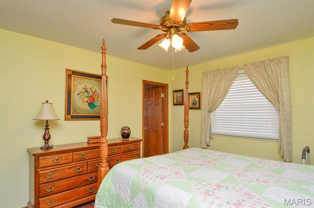 5 Weigela Court, Swansea, IL 62226