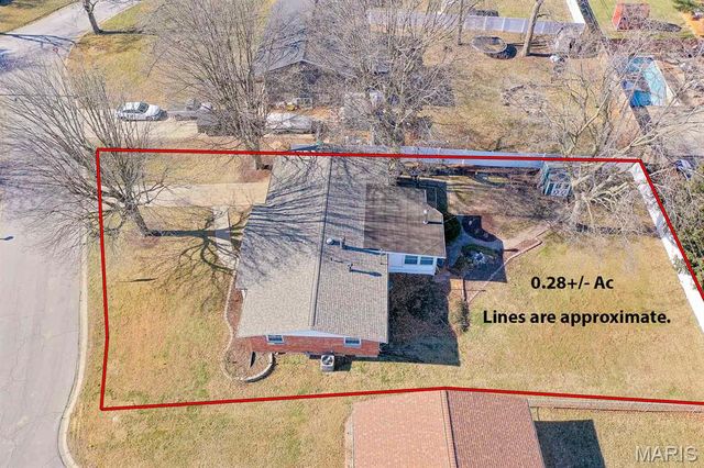 5 Weigela Court, Swansea, IL 62226