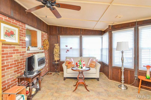 5 Weigela Court, Swansea, IL 62226