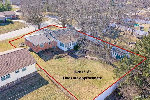 5 Weigela Court, Swansea, IL 62226