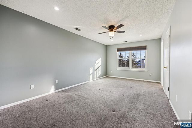 1075 Ash Drive, Mahwah, NJ 07430