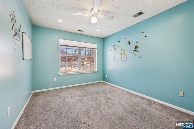 1075 Ash Drive, Mahwah, NJ 07430