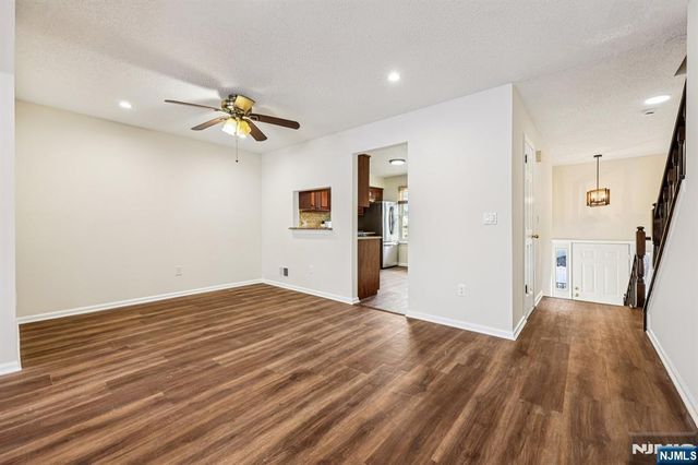 1075 Ash Drive, Mahwah, NJ 07430