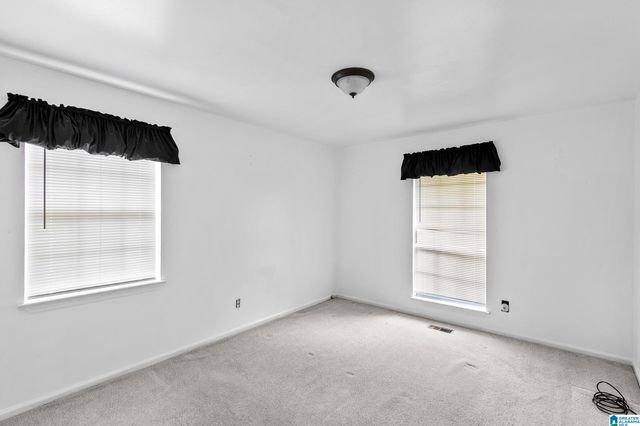 1264 OLD OAK CIRCLE, Birmingham, AL 35235