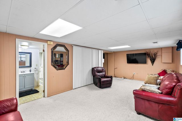 1264 OLD OAK CIRCLE, Birmingham, AL 35235