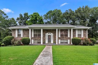 1264 OLD OAK CIRCLE, Birmingham, AL 35235