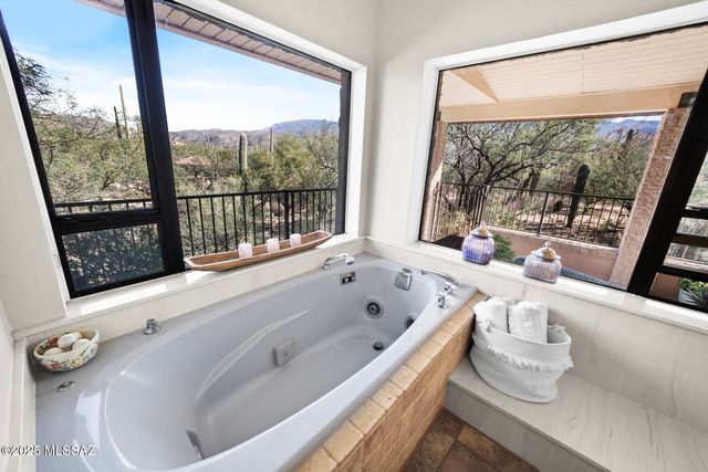 13670 E Camino La Cebadilla, Tucson, AZ 85749