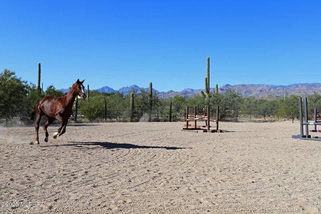 13670 E Camino La Cebadilla, Tucson, AZ 85749