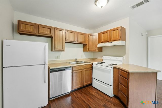 1634 Post Road, San Marcos, TX 78666