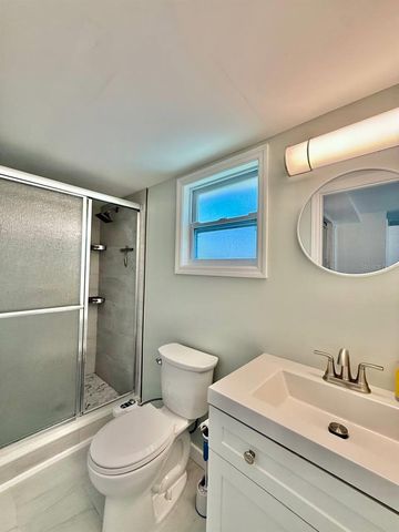 4406 W TRILBY AVENUE, Tampa, FL 33616