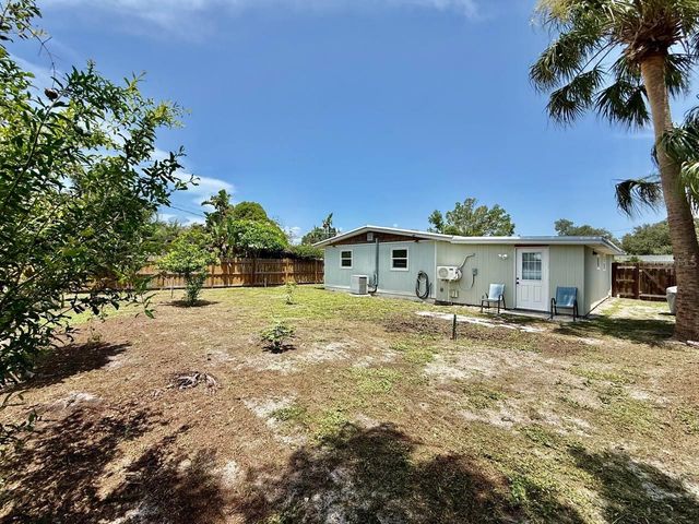 4406 W TRILBY AVENUE, Tampa, FL 33616