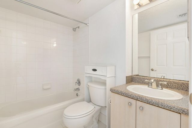 1801 N Flagler Drive 519, West Palm Beach, FL 33407