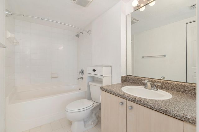 1801 N Flagler Drive 519, West Palm Beach, FL 33407