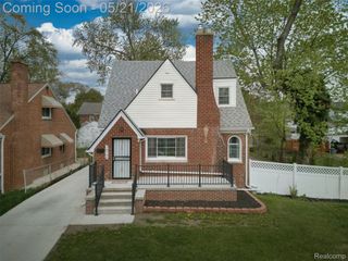 16760 Heyden Street, Detroit, MI 48219