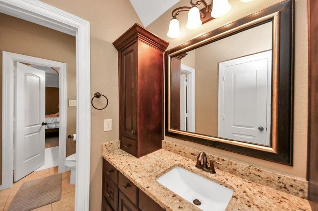 102 Stonecrop Place, Montgomery, TX 77316