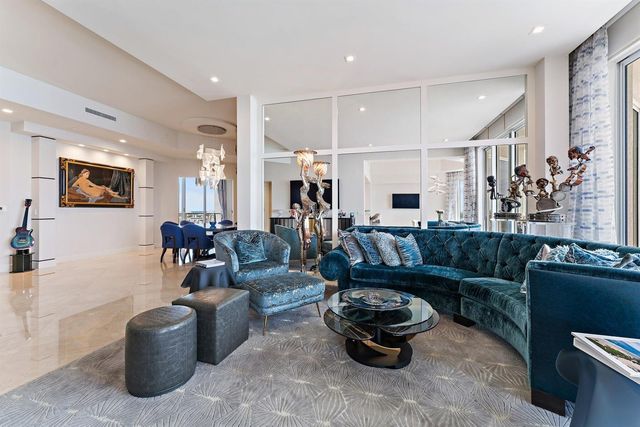 2700 N Ocean Drive Ph-1b, Singer Island, FL 33404