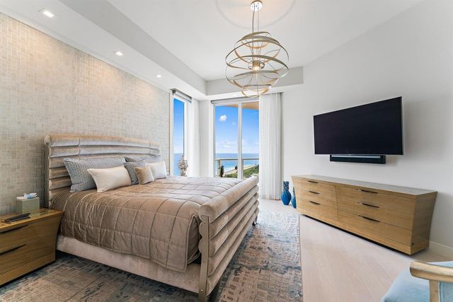 2700 N Ocean Drive Ph-1b, Singer Island, FL 33404