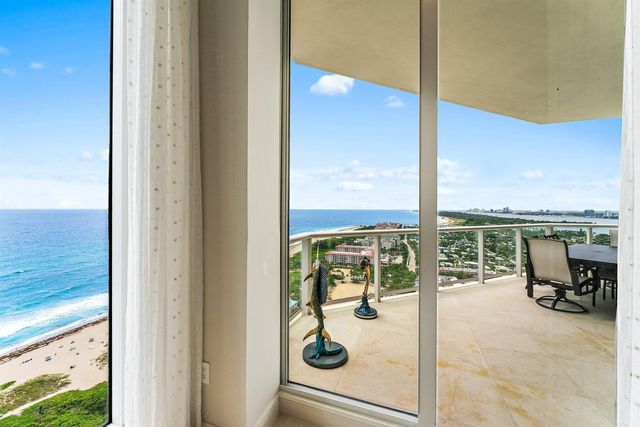 2700 N Ocean Drive Ph-1b, Singer Island, FL 33404
