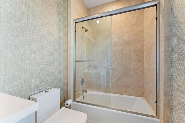 2700 N Ocean Drive Ph-1b, Singer Island, FL 33404