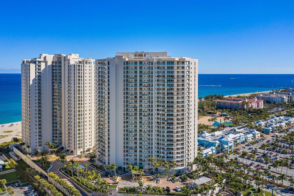 2700 N Ocean Drive Ph-1b, Singer Island, FL 33404