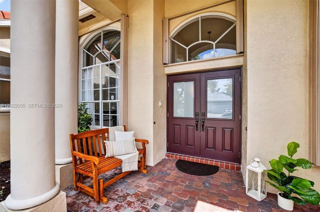13775 NW 20th St, Pembroke Pines, FL 33028