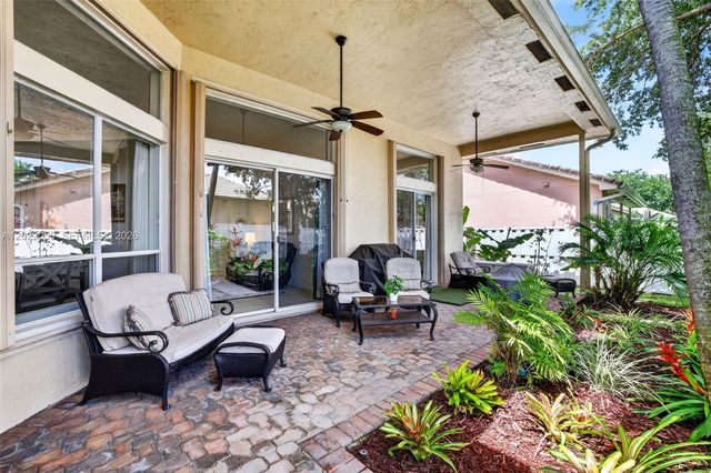 13775 NW 20th St, Pembroke Pines, FL 33028