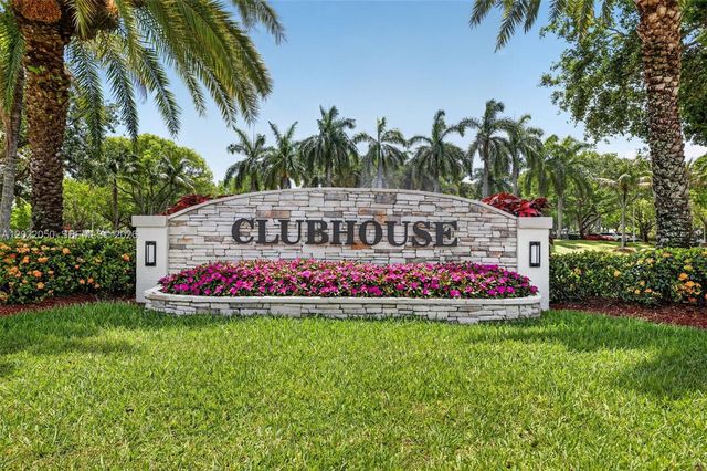 13775 NW 20th St, Pembroke Pines, FL 33028