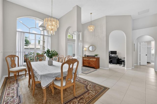 13775 NW 20th St, Pembroke Pines, FL 33028