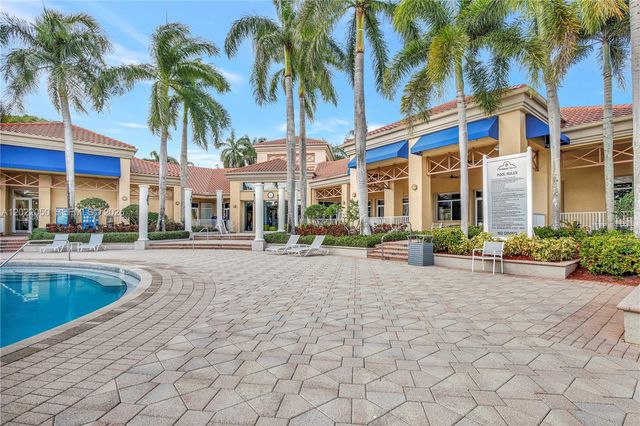 13775 NW 20th St, Pembroke Pines, FL 33028