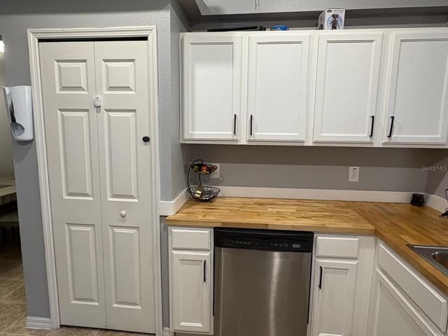 208 GRANTHAM DRIVE, Davenport, FL 33897