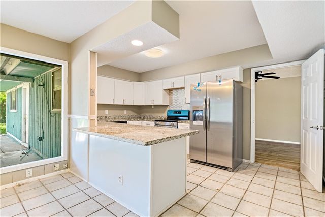 1022 Delta Dr, Corpus Christi, TX 78412