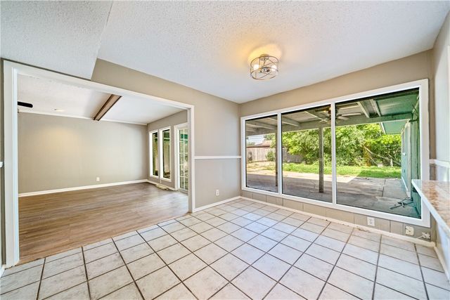 1022 Delta Dr, Corpus Christi, TX 78412