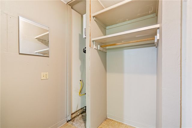 1022 Delta Dr, Corpus Christi, TX 78412