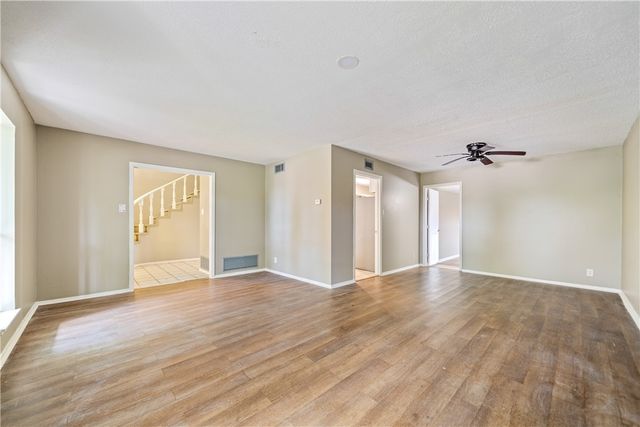 1022 Delta Dr, Corpus Christi, TX 78412