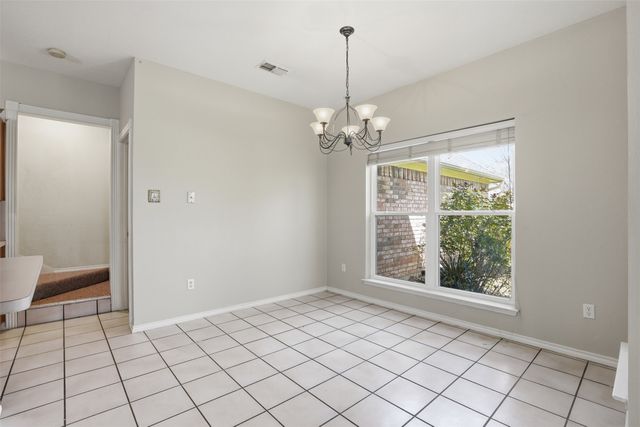 4121 Oakview Circle, Alvarado, TX 76009