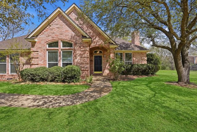 4121 Oakview Circle, Alvarado, TX 76009