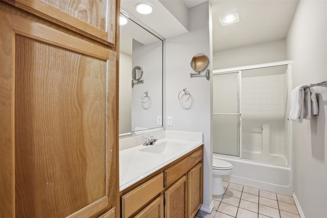 4121 Oakview Circle, Alvarado, TX 76009